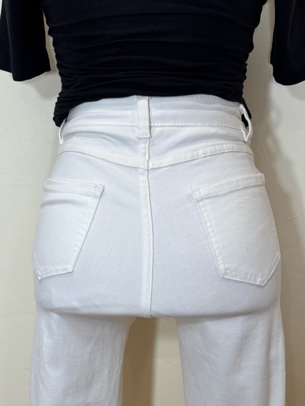 NEW Universal Standard Seine High Rise Skinny Jeans in White, Size 00 - Picture 4 of 10
